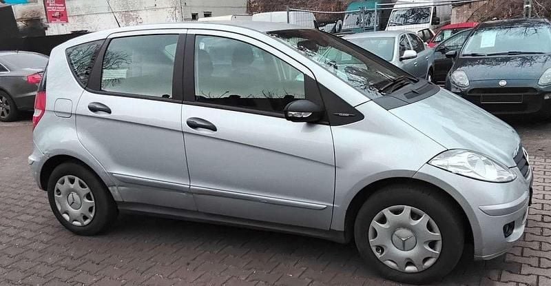 Gebraucht Mercedes A150 95 PS (69 kW) 2005 Silber Kleinwagen