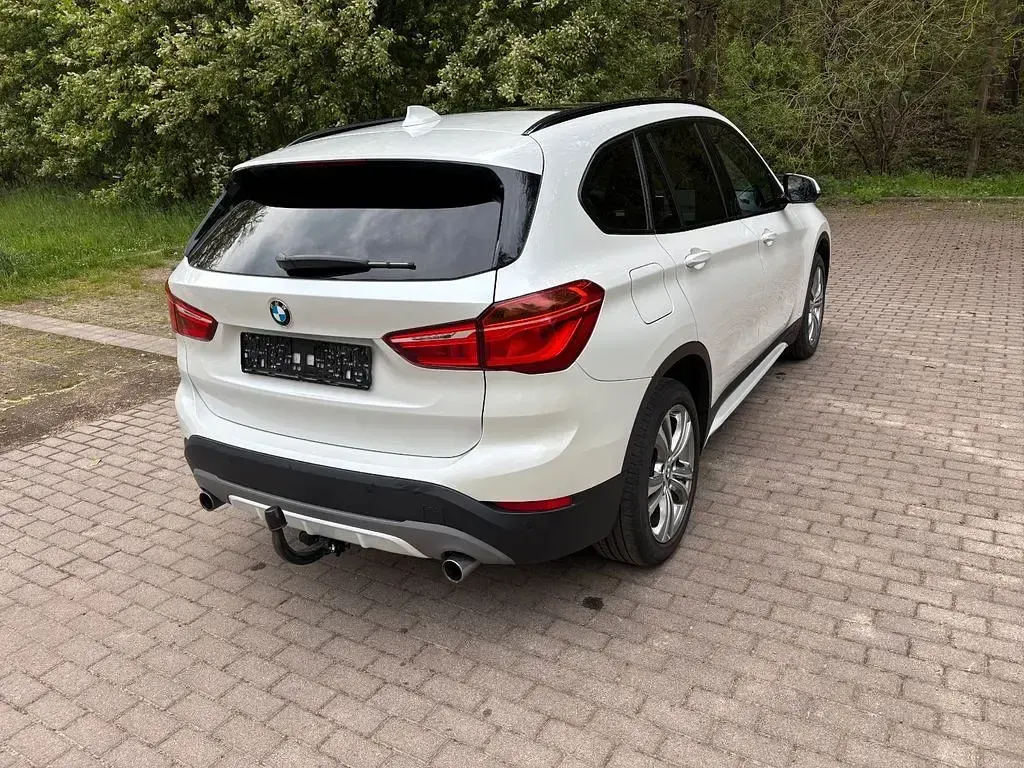 Gebraucht BMW X1 Sport Line 190 PS (139 kW) 2017 Weiß SUV