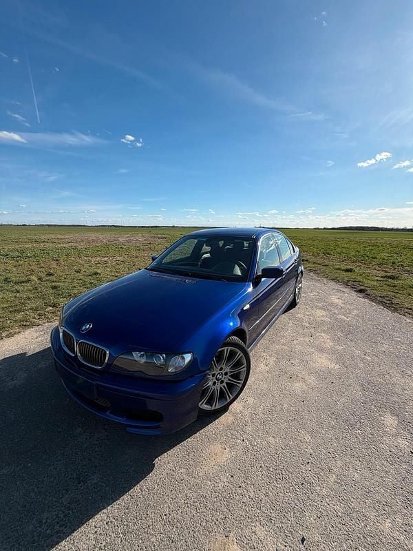 Gebraucht BMW 330 231 PS (169 kW) 2004 Blau Limousine