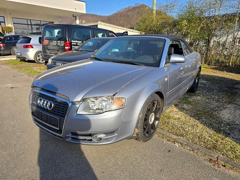 Grau Gebraucht 2006 Audi A4 Cabriolet Cabrio | 4.000 € (Superpreis) - Bild 1/4