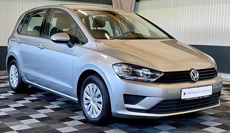 Silber Gebraucht 2016 VW Golf Sportsvan Van / Kleinbus | 11.990 € (Guter Preis) - Bild 1/3