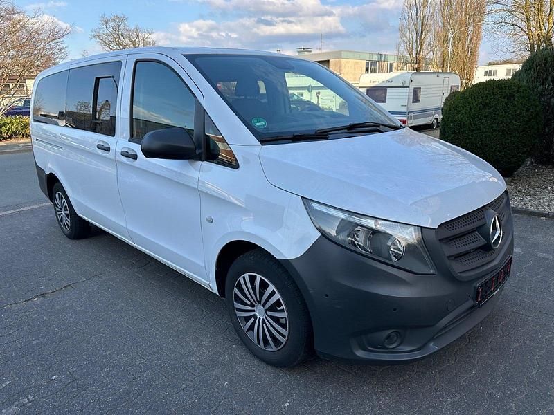 Gebraucht Mercedes Vito 114 PS (83 kW) 2016 Weiß Van