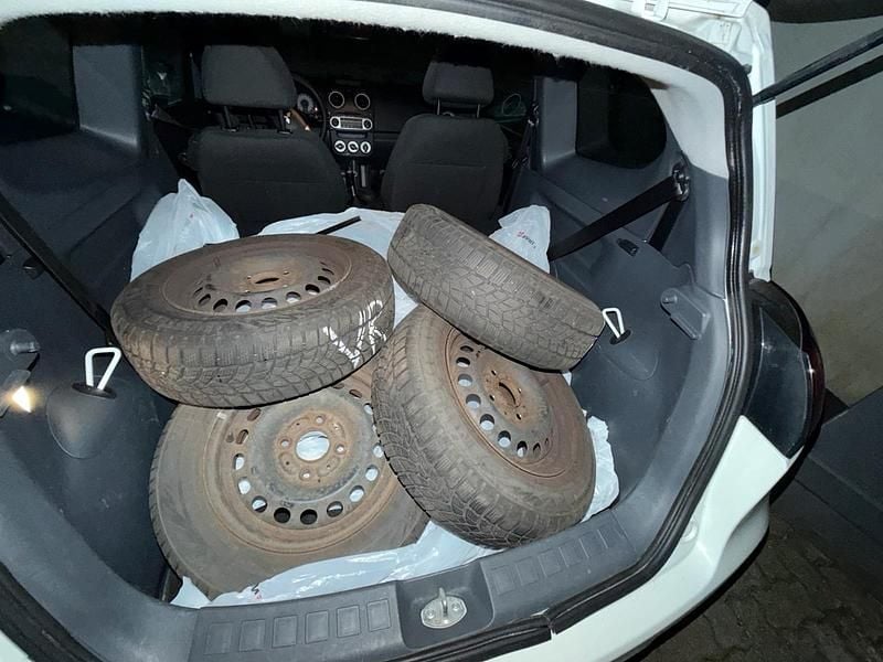 Gebraucht Mitsubishi Colt Top 95 PS (69 kW) 2010 Weiß Kleinwagen