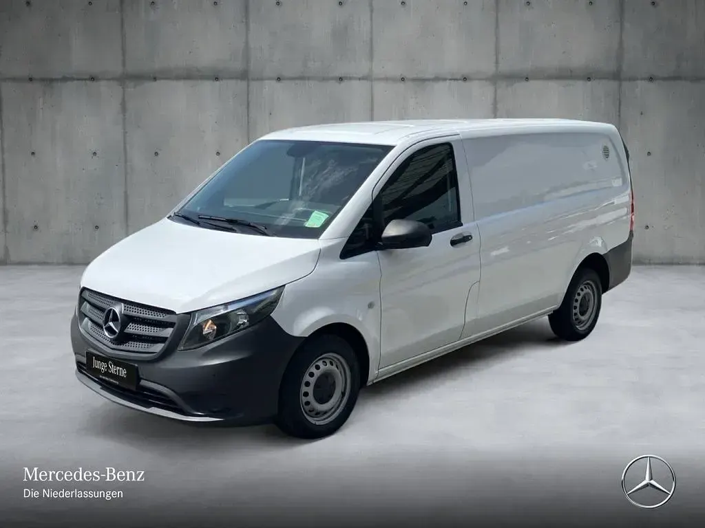 Gebraucht Mercedes Vito 136 PS (100 kW) 2022 Weiß Van