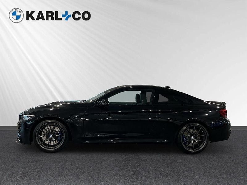 Schwarz Gebraucht 2018 BMW M4 Sport Line Limousine | 72.598 € (Fairer Preis) - Bild 1/4
