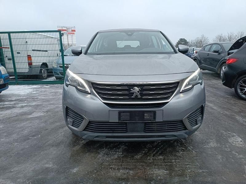 Gebraucht Peugeot 5008 Active 131 PS (96 kW) 2019 Grau SUV
