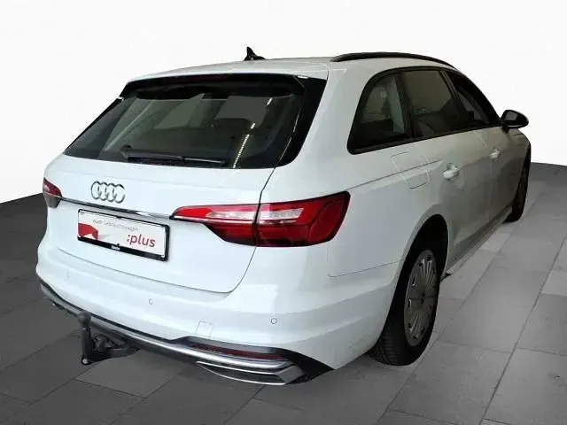 Gebraucht Audi A4 Advanced Plus 136 PS (100 kW) 2023 Weiß Kombi