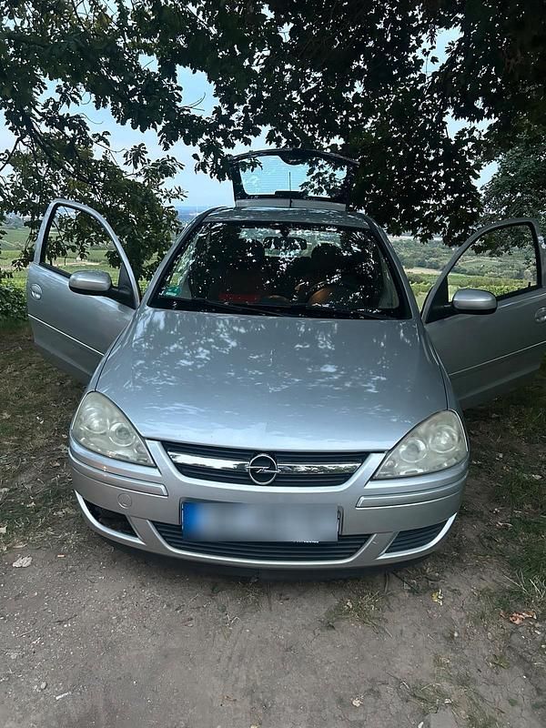 Gebraucht Opel Corsa 80 PS (58 kW) 2005 Silber Kleinwagen