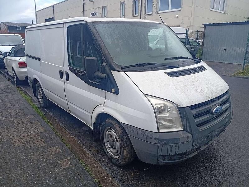 Second-hand Ford Transit 86 CP (63 kW) 2010 Alb Van