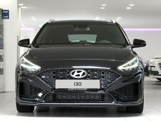 Gebraucht Hyundai i30 N Line 160 PS (117 kW) 2023 Phantom black / mic Kombi