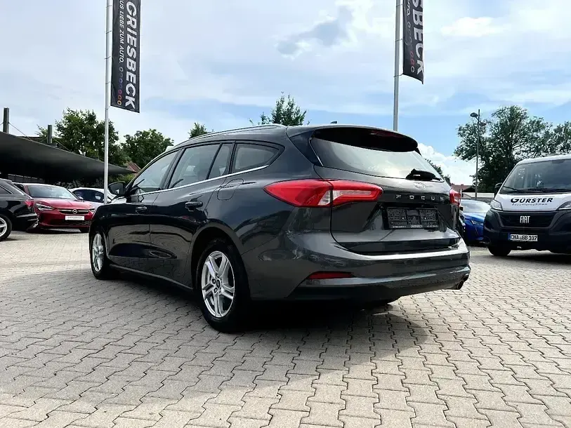 Gebraucht Ford Focus Cool & Connect 120 PS (88 kW) 2021 Magnetic grau metallic Kombi