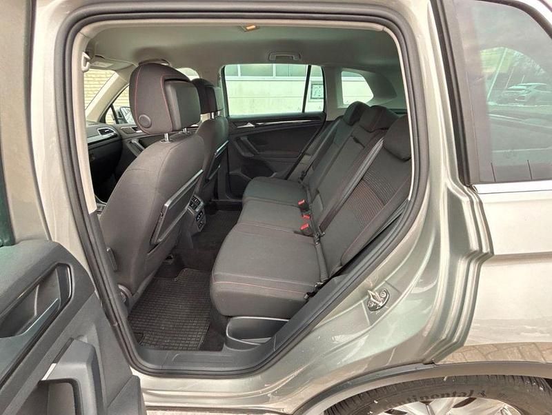 Gebraucht VW Tiguan Sound 179 PS (131 kW) 2018 Grau SUV