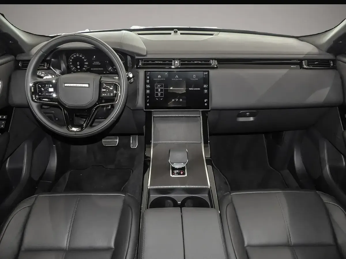 Gebraucht Land Rover Range Rover Velar SE Dynamic 204 PS (150 kW) 2026 Manufacturer SUV