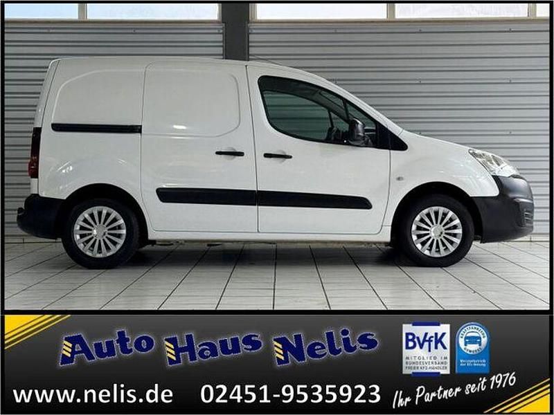 Gebraucht Peugeot Partner Premium 99 PS (72 kW) 2018 Weiß Van / Kleinbus