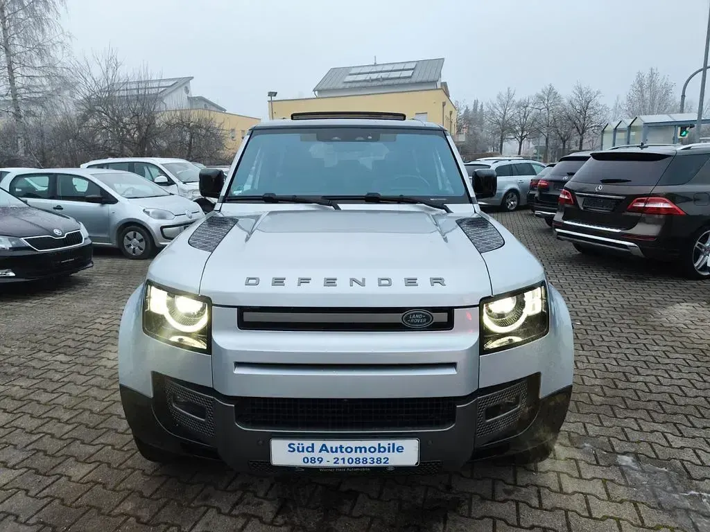 Gebraucht Land Rover Defender Dynamic 300 PS (220 kW) 2021 Silber SUV