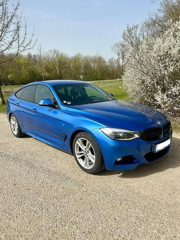 Gebraucht BMW 320 M Sport 190 PS (139 kW) 2017 Blau Kleinwagen