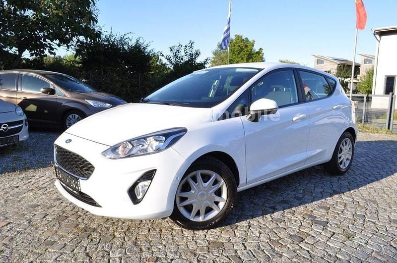 Weiß Gebraucht 2020 Ford Fiesta Cool & Connect Kleinwagen | 9.480 € (Guter Preis) - Bild 1/4
