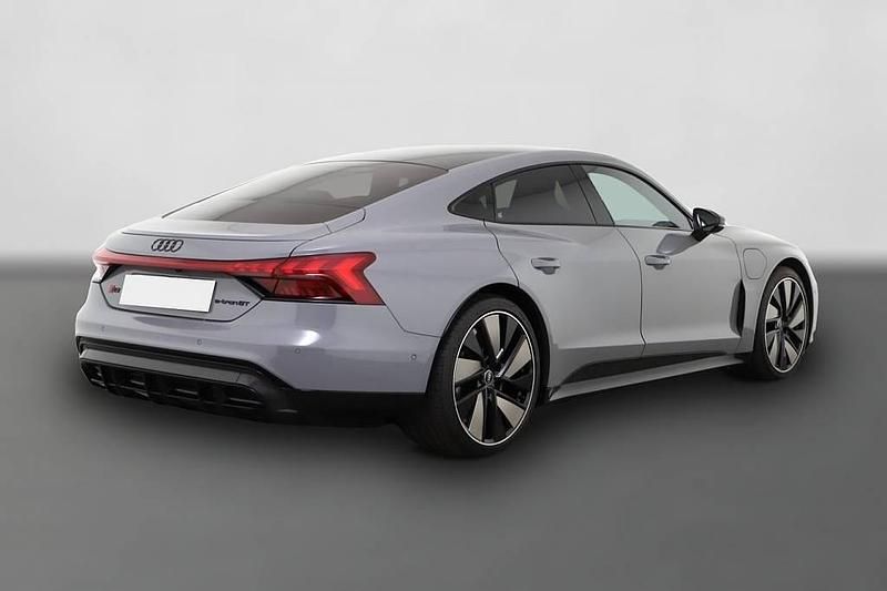 Gebraucht Audi e-tron GT quattro 439 kW (598 PS) 2022 Braun Limousine