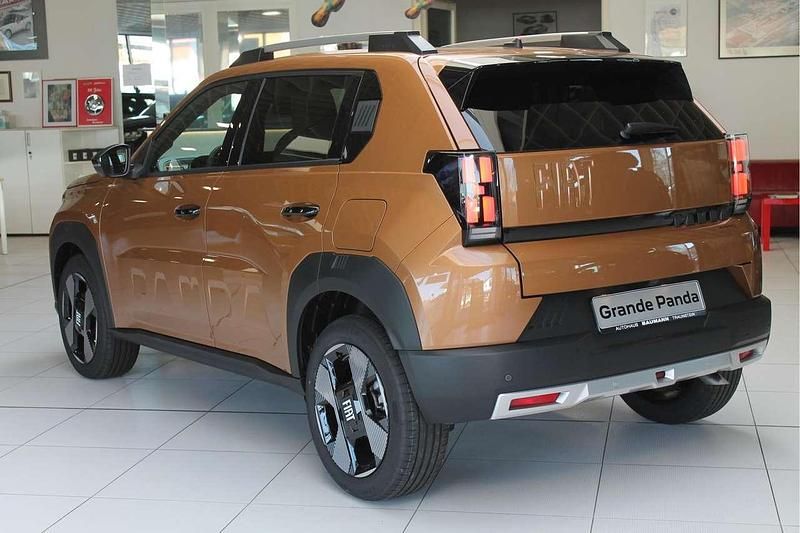 Neu Fiat Panda 110 PS (80 kW) 2025 Bronze (luna bronze) Kleinwagen