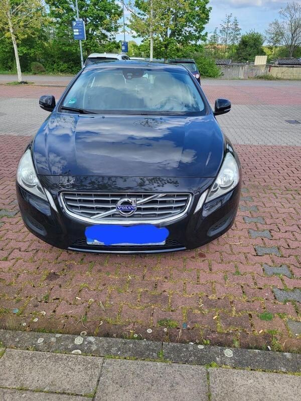 Schwarz Gebraucht 2011 Volvo S60 Limousine | 9.900 € (Fairer Preis) - Bild 1/4