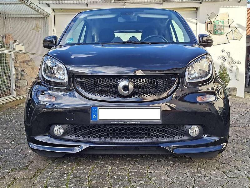 Gebraucht Smart ForTwo Coupé Brabus 117 PS (86 kW) 2019 Schwarz Coupé
