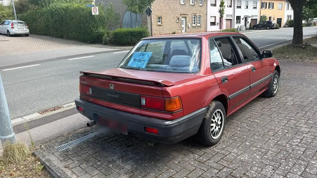 Gebraucht Honda Civic 90 PS (66 kW) 1990 Rot Limousine
