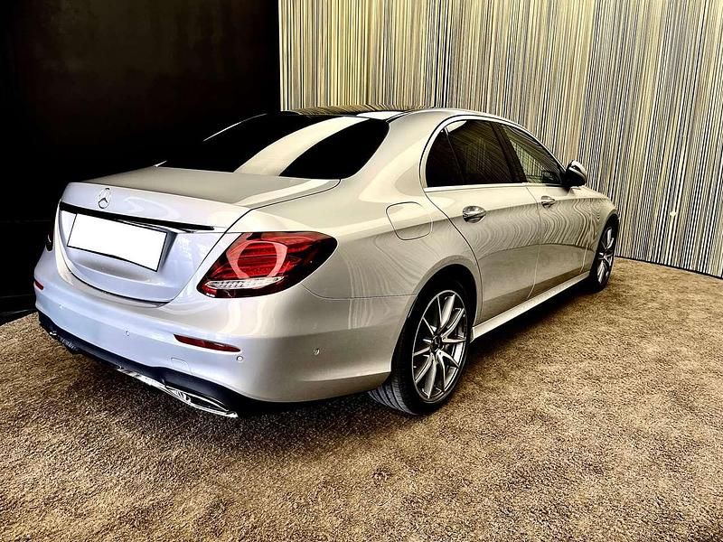 Gebraucht Mercedes E400 AMG 340 PS (250 kW) 2020 Silber Limousine