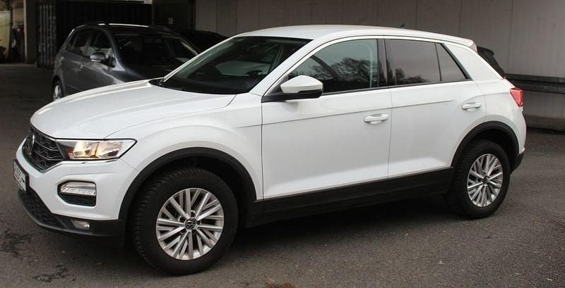 Używany VW T-Roc 110 KM (80 kW) 2021 Biały SUV