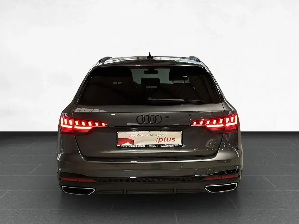 Gebraucht Audi A4 S-Line 204 PS (150 kW) 2024 Grau Kombi