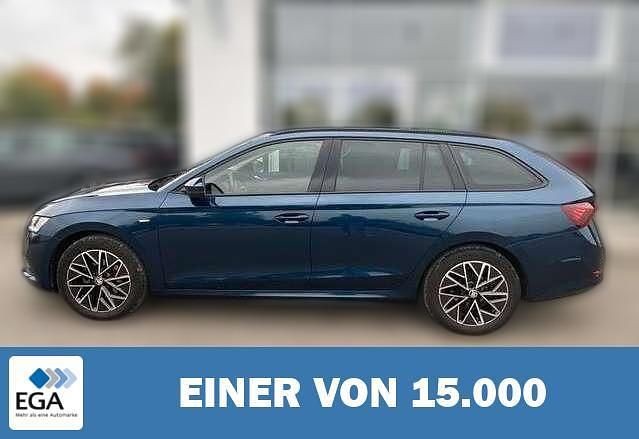 Blau metallic Gebraucht 2021 Skoda Octavia Ambition Kombi | 26.860 € - Bild 1/4