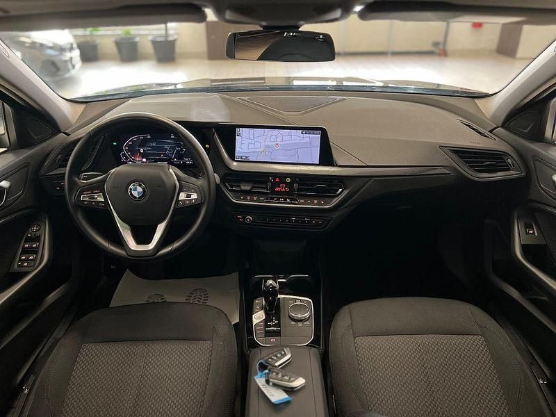 Gebraucht BMW 118 Advantage 136 PS (100 kW) 2022 Schwarz Kleinwagen