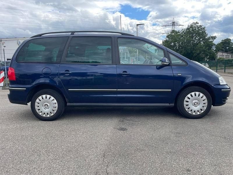 Gebraucht VW Sharan Comfortline 116 PS (85 kW) 2005 Blau Van / Kleinbus
