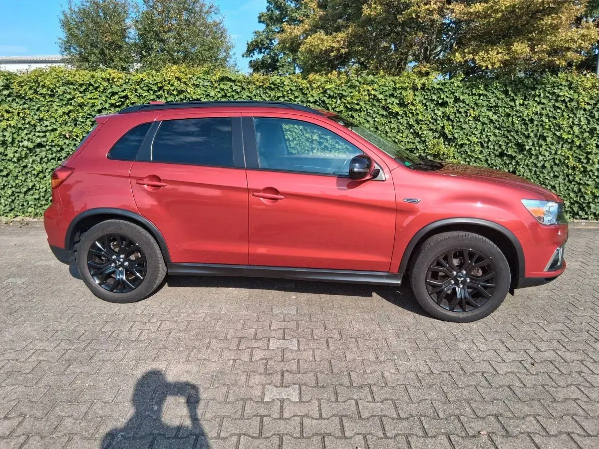 Gebraucht Mitsubishi ASX Active 117 PS (86 kW) 2019 Rot SUV