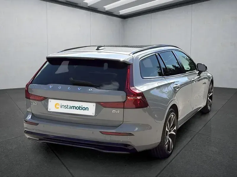Occasion Volvo V60 Plus 197 ch (144 kW) 2025 Gris Break