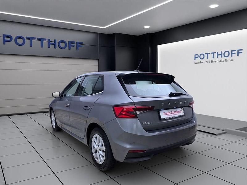 Gebraucht Skoda Fabia Style 110 PS (80 kW) 2022 Grau Limousine