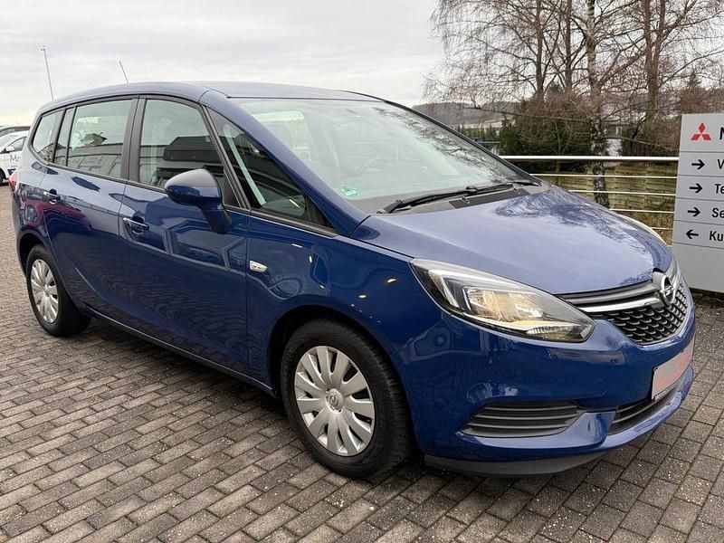 Gebraucht Opel Zafira Edition 120 PS (88 kW) 2018 Blau Van / Kleinbus