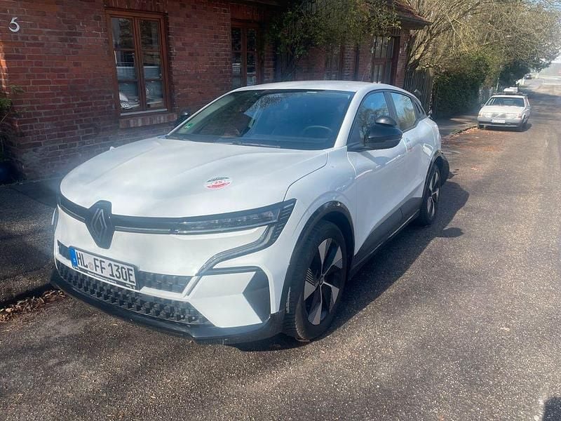 Gebraucht Renault Megane E-Tech 55 kW (75 PS) 2022 Weiß Limousine