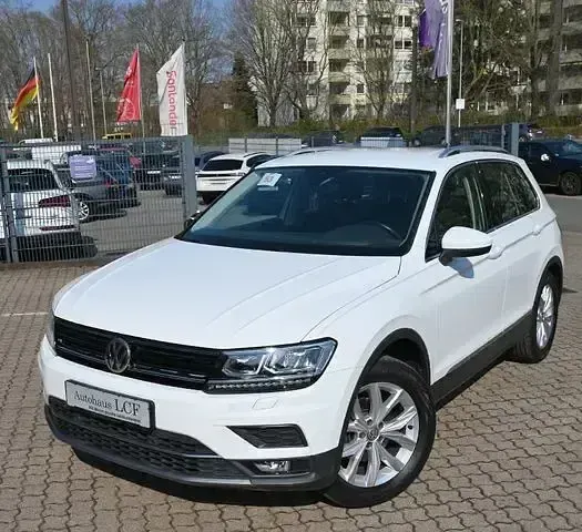 Gebraucht VW Tiguan Highline 150 PS (110 kW) 2020 Weiß SUV