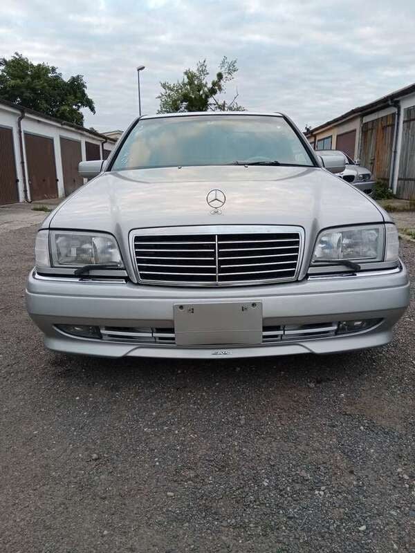 Silber Gebraucht 1997 Mercedes C36 AMG AMG Limousine | 15.500 € - Bild 1/4