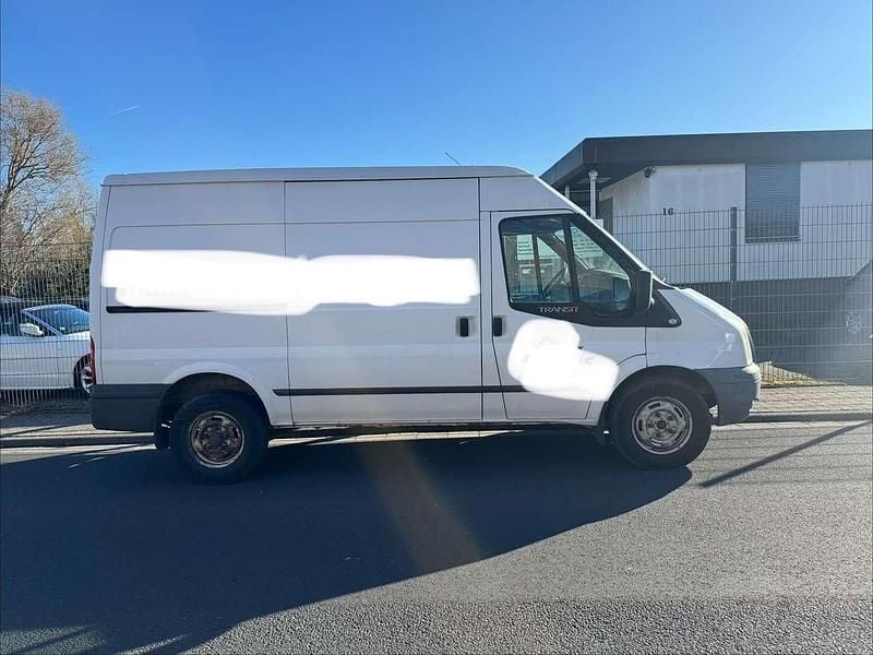 Gebraucht Ford Transit 125 PS (91 kW) 2012 Frostweiß Pickup