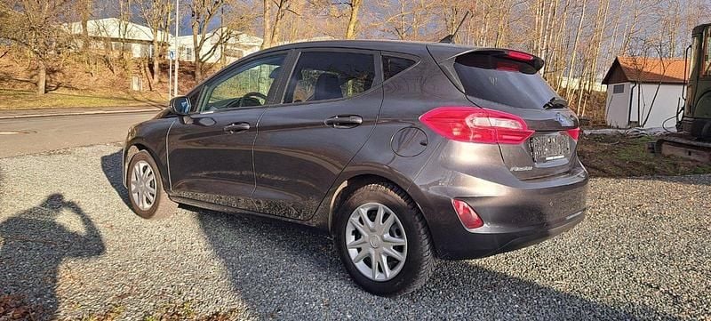 Gebraucht Ford Fiesta 95 PS (69 kW) 2021 Grau Kleinwagen