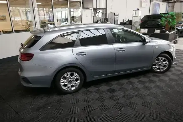 Gebraucht Kia Ceed Sportswagon 160 PS (117 kW) 2023 Andere Limousine