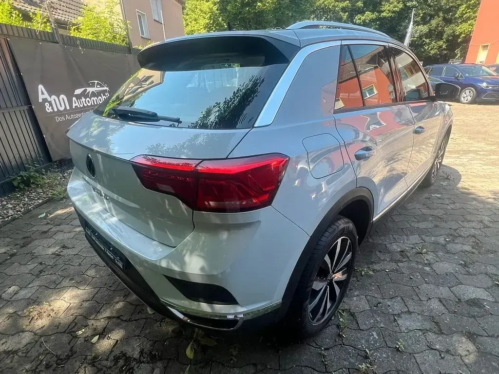 Gebraucht VW T-Roc Style 116 PS (85 kW) 2022 Silber SUV