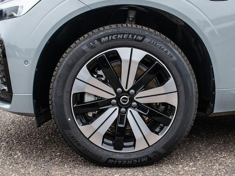 Gebraucht Volvo XC60 Plus 455 PS (334 kW) 2023 Grau SUV
