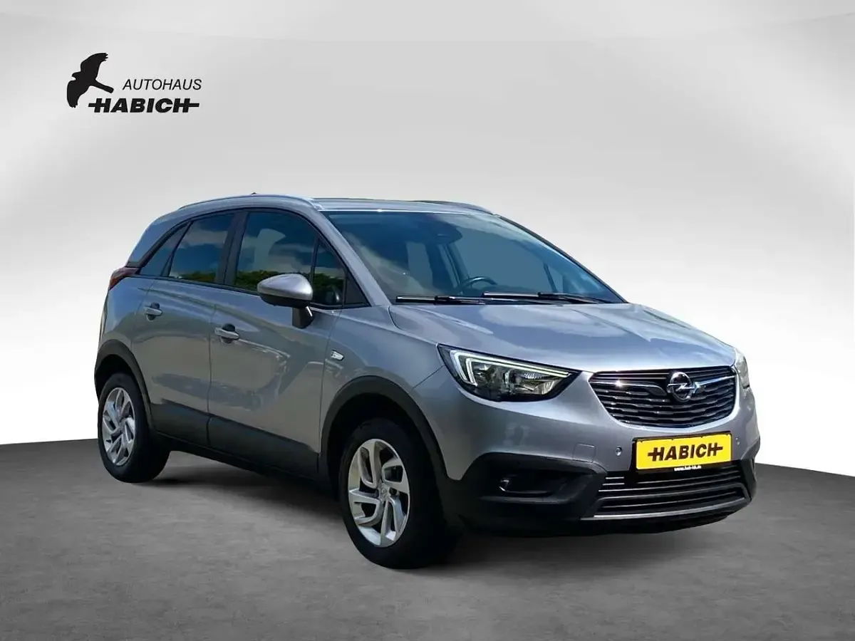 Gebraucht Opel Crossland 131 PS (96 kW) 2020 Kontrast grau/quarz silber SUV