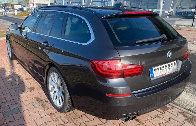 Gebraucht BMW 520 190 PS (139 kW) 2017 Kombi
