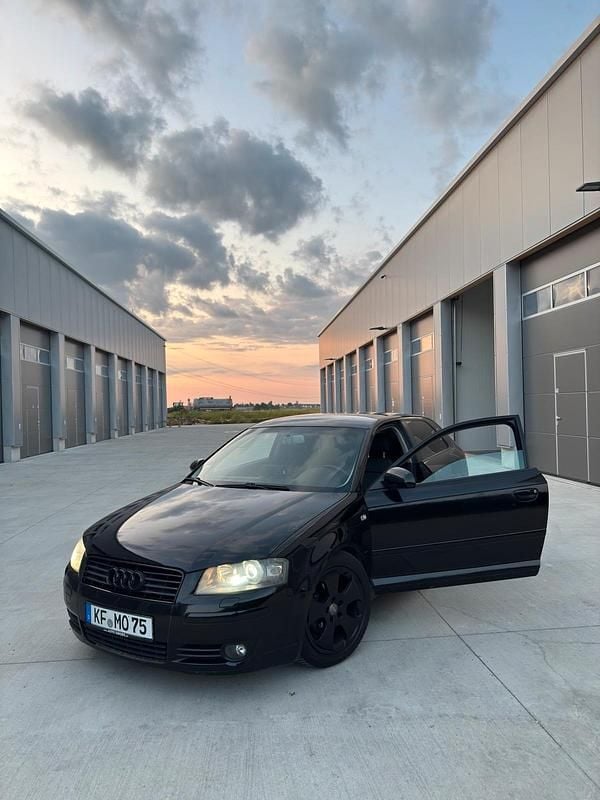 Gebraucht Audi A3 150 PS (110 kW) 2003 Schwarz Kleinwagen