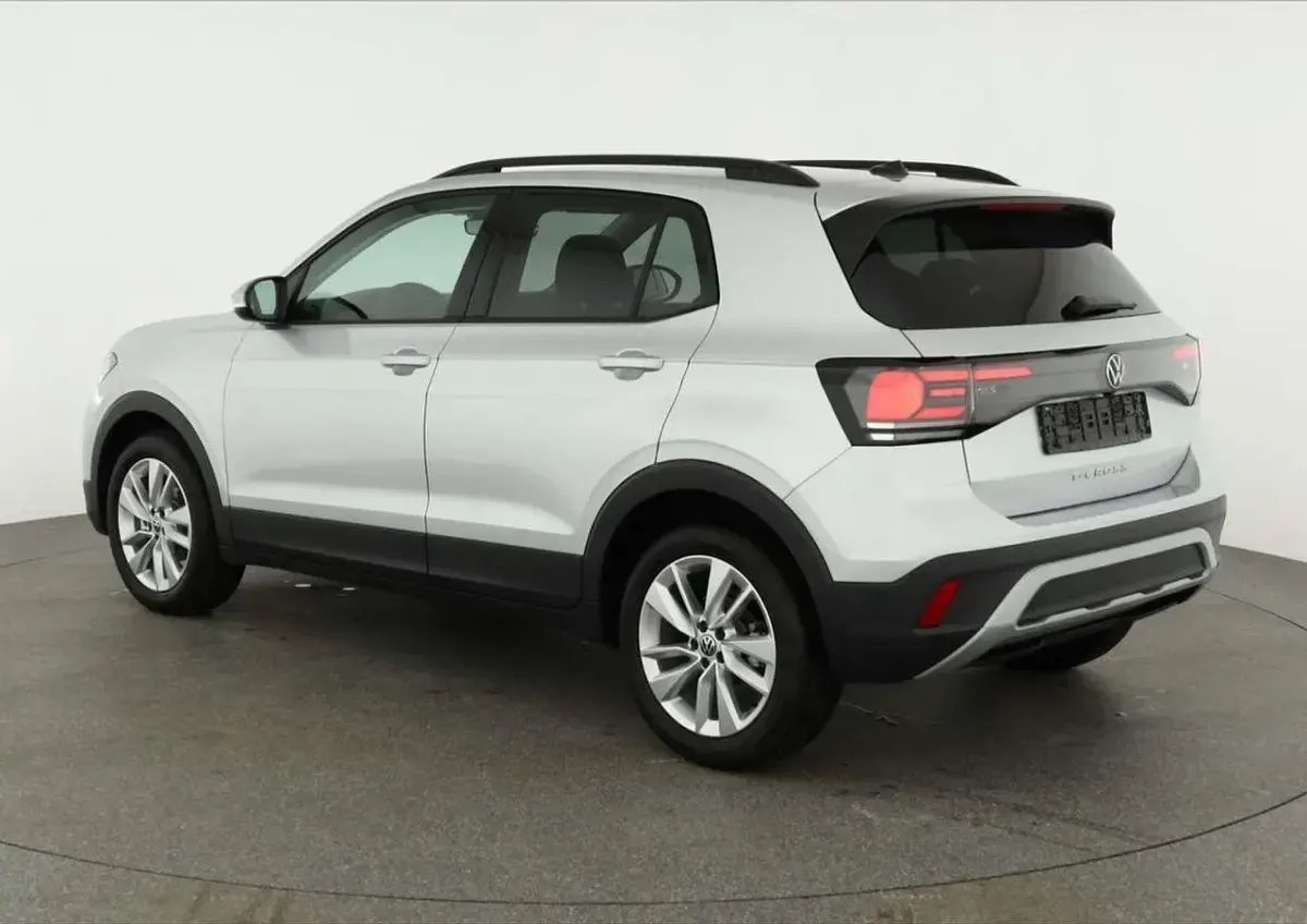Neu VW T-Cross Life 116 PS (85 kW) 2026 Reflex silber metallic SUV