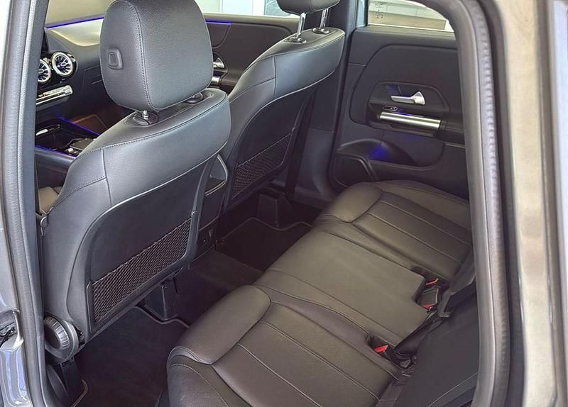 Gebraucht Mercedes B200 Progressive 150 PS (110 kW) 2021 Grau Van / Kleinbus