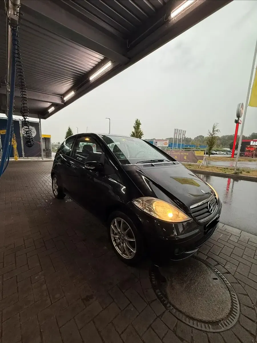 Gebraucht Mercedes A160 82 PS (60 kW) 2008 Schwarz Limousine